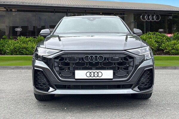 Used Audi Q8 2025 for sale - 75026634: Photo 5