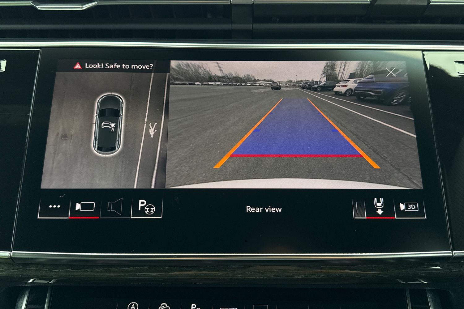 Used Audi Q8 2023 for sale - 77680161: Photo 41