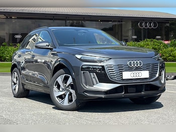 Audi - Q6 e-tron