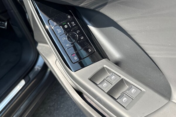 Used Audi Q6 e-tron 2025 for sale - 75785595: Photo 20