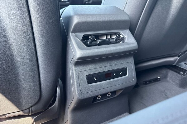 Used Audi Q6 e-tron 2025 for sale - 75785595: Photo 47