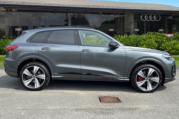 Used Audi Q5 2025 for sale - 75026660: Photo 3
