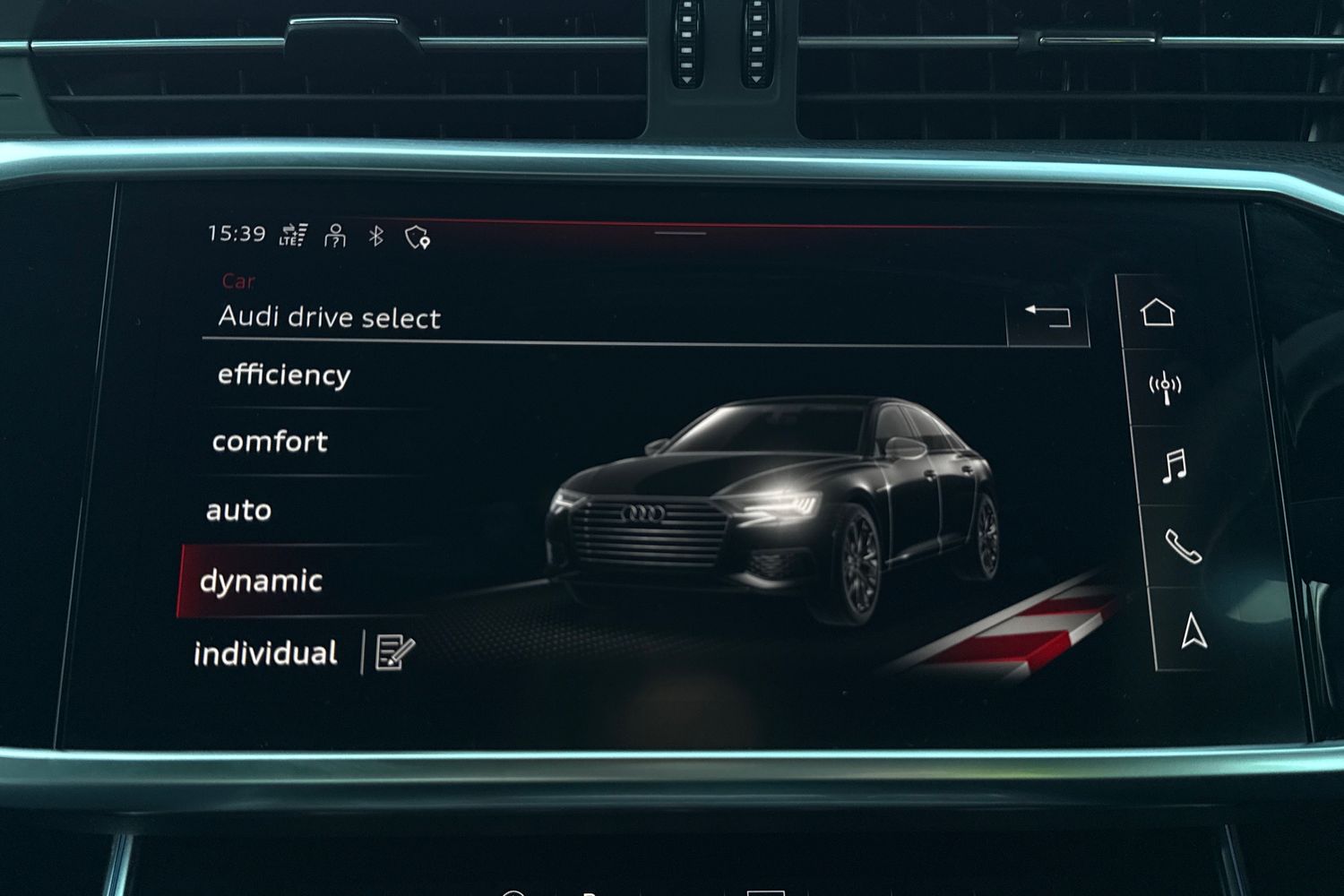 Used Audi A6 Saloon 2023 for sale - 76636889: Photo 44