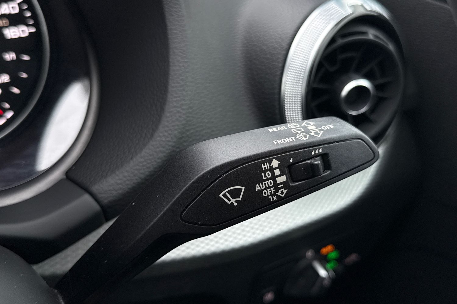 Used Audi Q2 2023 for sale - 77334240: Photo 48