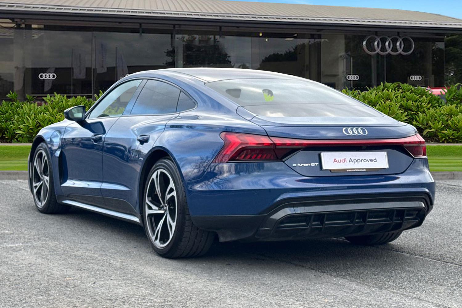 Used Audi e-tron GT 2021 for sale - 77374255: Photo 2