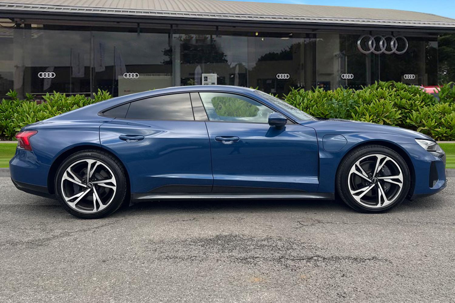 Used Audi e-tron GT 2021 for sale - 77374255: Photo 3