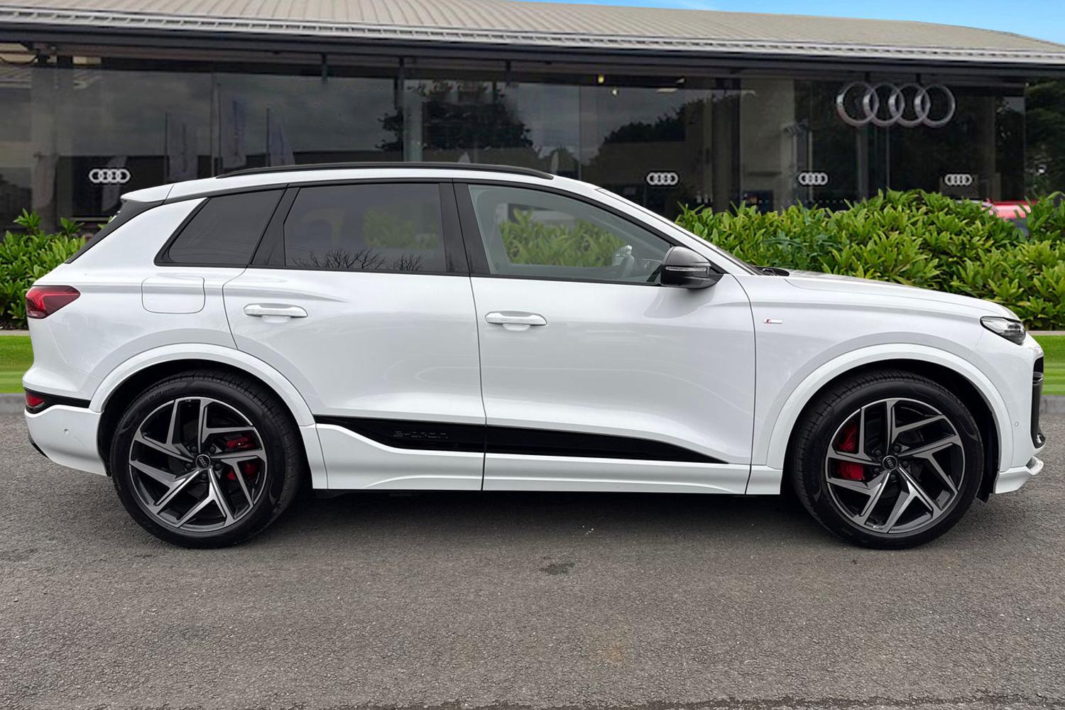 Used Audi Q6 e-tron 2025 for sale - 77458797: Photo 3