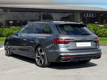 Used Audi A4 2023 for sale - 78820109: Photo