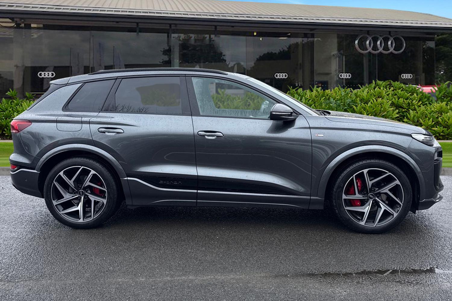 Used Audi Q6 e-tron 2025 for sale - 77791758: Photo 3