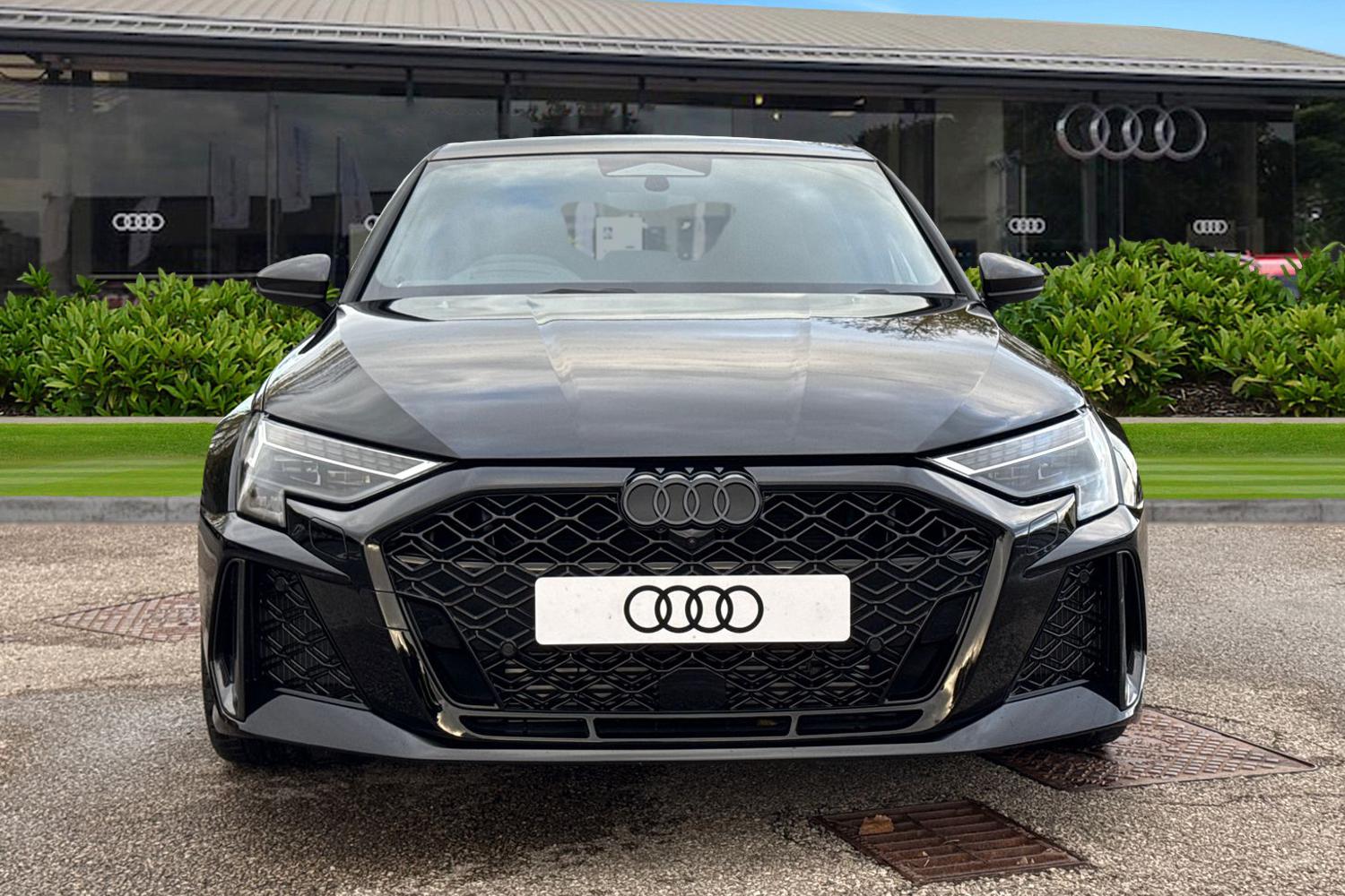 Used Audi RS3 2025 for sale - 76411661: Photo 5