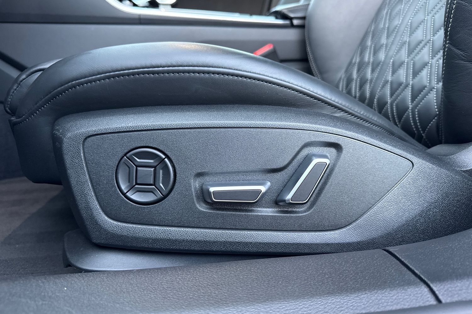 Used Audi S7 2024 for sale - 76916326: Photo 40