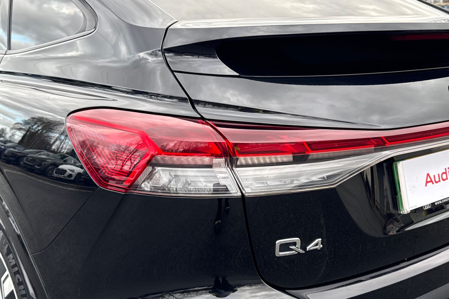 Used Audi Q4 e-tron 2022 for sale - 77262549: Photo 7