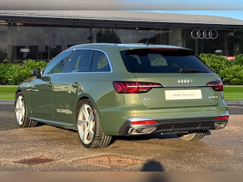 Used Audi A4 Avant 2023 for sale - 77401816: Photo