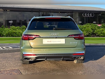 Used Audi A4 Avant 2023 for sale - 77401816: Photo