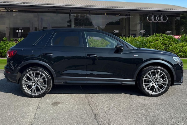 Used Audi Q3 2025 for sale - 75557075: Photo 3