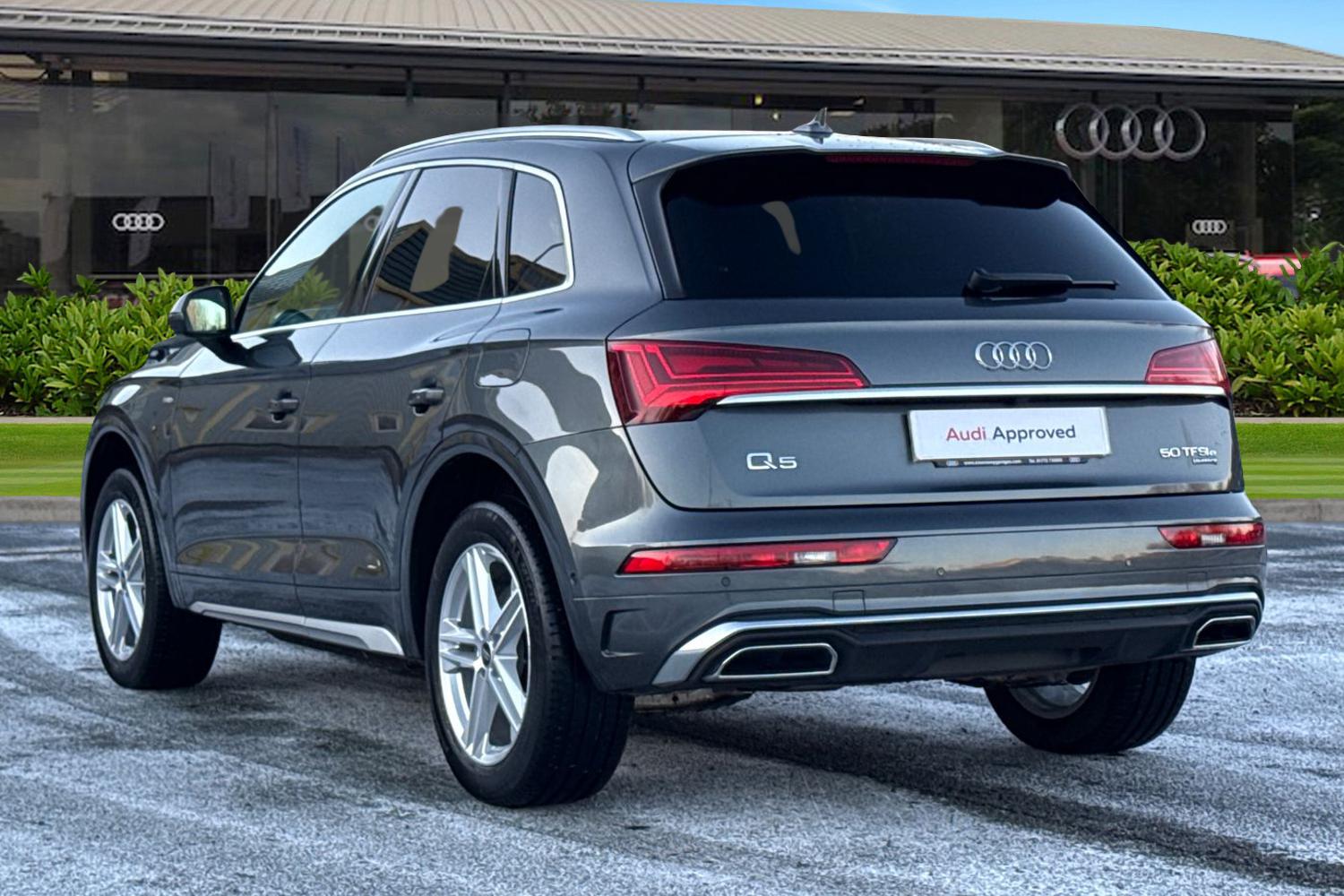 Used Audi Q5 2023 for sale - 77112640: Photo 2