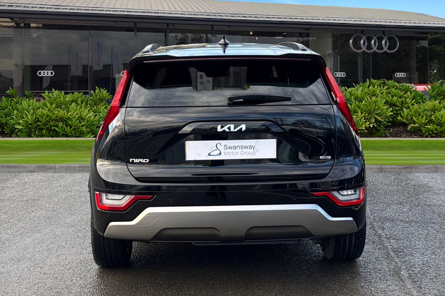 Used Kia Niro 2023 for sale - 77199370: Photo 4