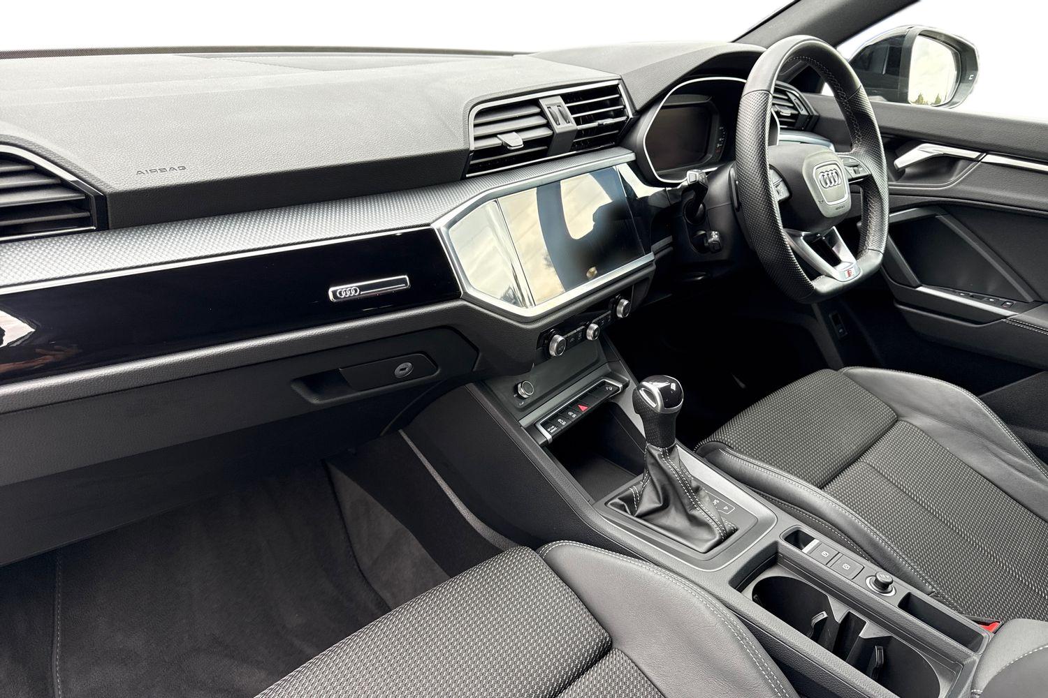 Used Audi Q3 2023 for sale - 76148969: Photo 15