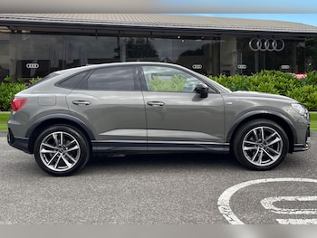 Used Audi Q3 2023 for sale - 76148969: Photo 3