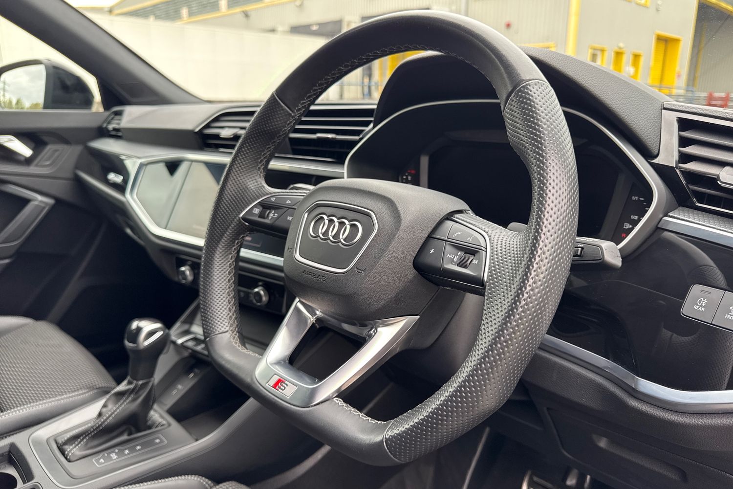 Used Audi Q3 2023 for sale - 76148969: Photo 41