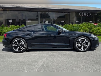 Used Audi e-tron GT 2023 for sale - 78584047: Photo