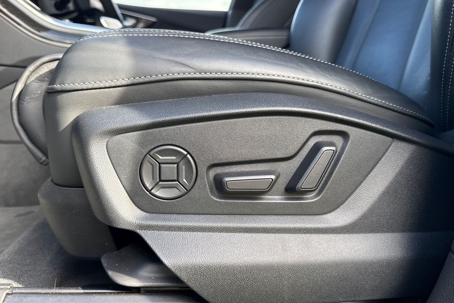 Used Audi Q7 2023 for sale - 78029306: Photo 47