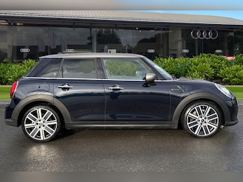 Used MINI Hatch 2023 for sale - 77206572: Photo