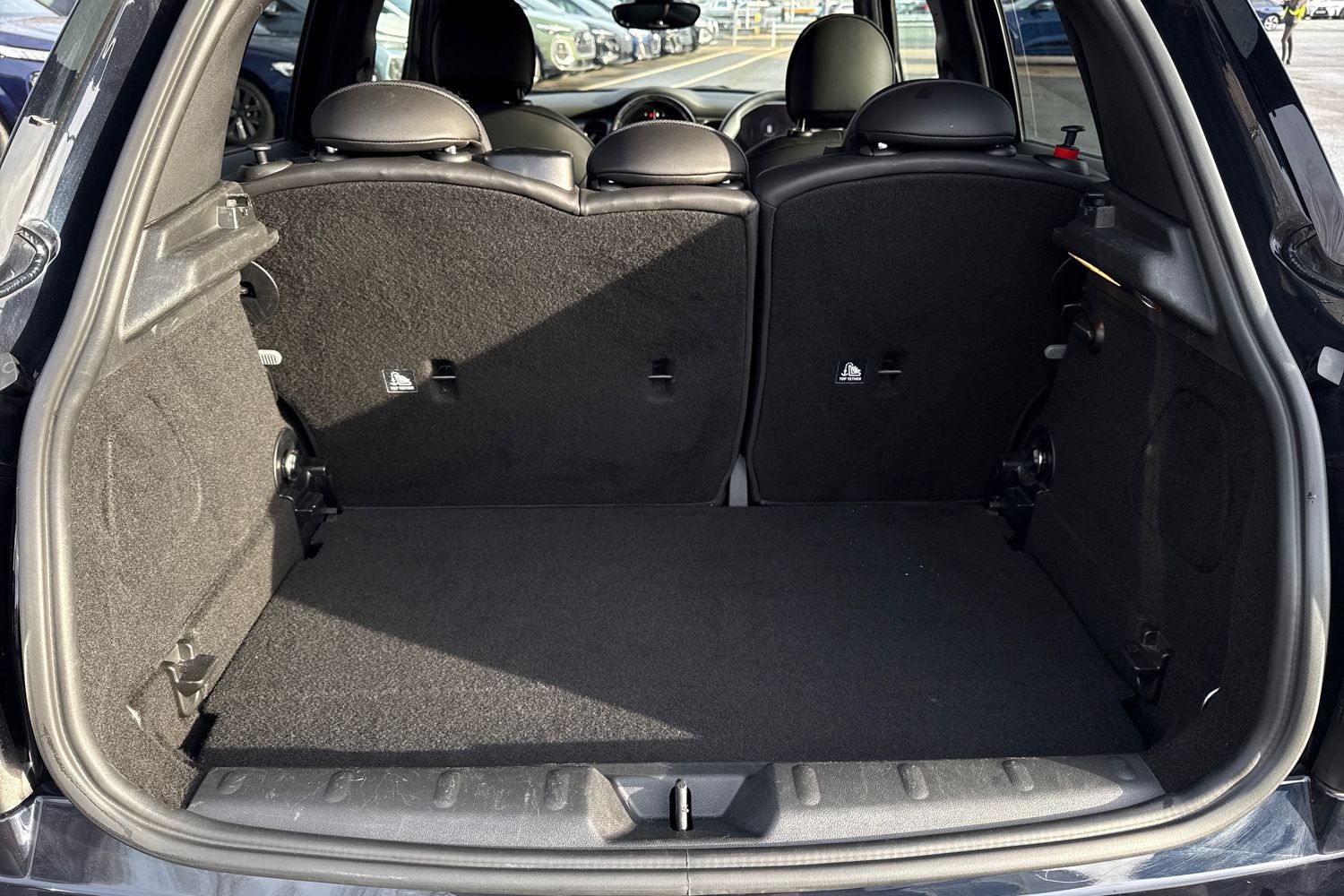 Used MINI Hatch 2023 for sale - 77206572: Photo 6