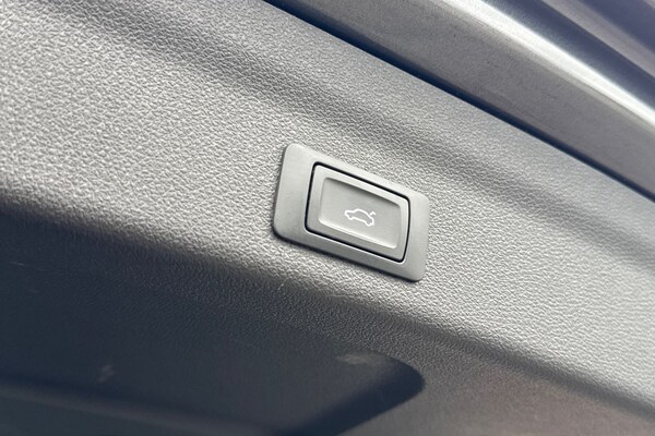 Used Audi A6 Avant 2022 for sale - 76218605: Photo 38