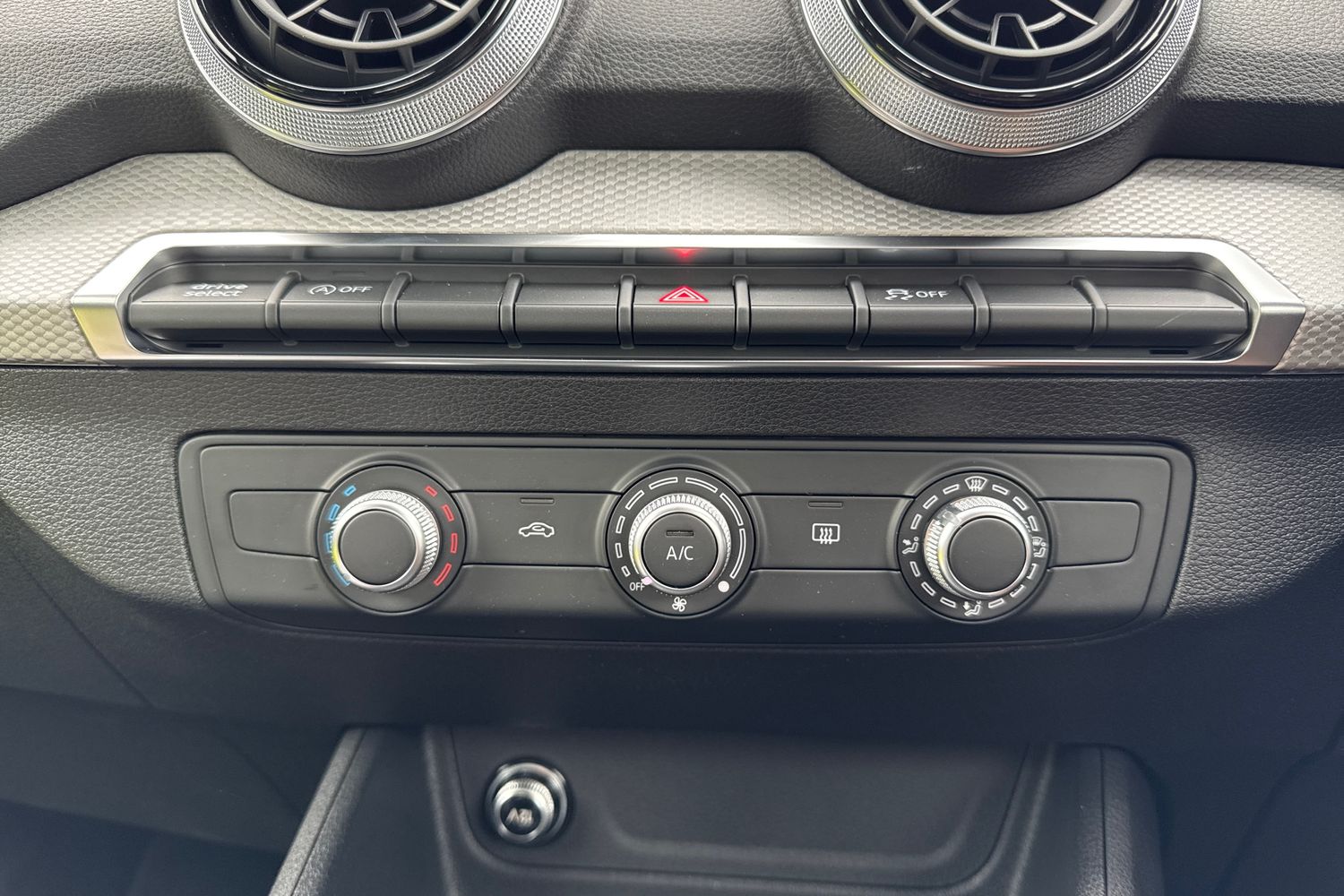 Used Audi Q2 2025 for sale - 75925062: Photo 21