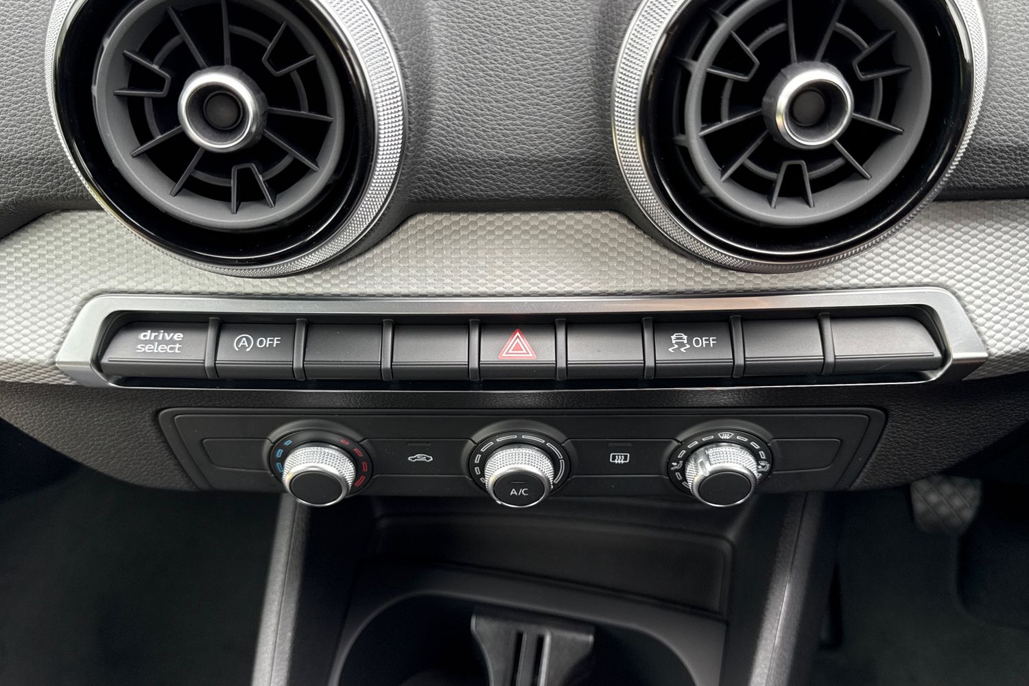 Used Audi Q2 2025 for sale - 75925062: Photo 54
