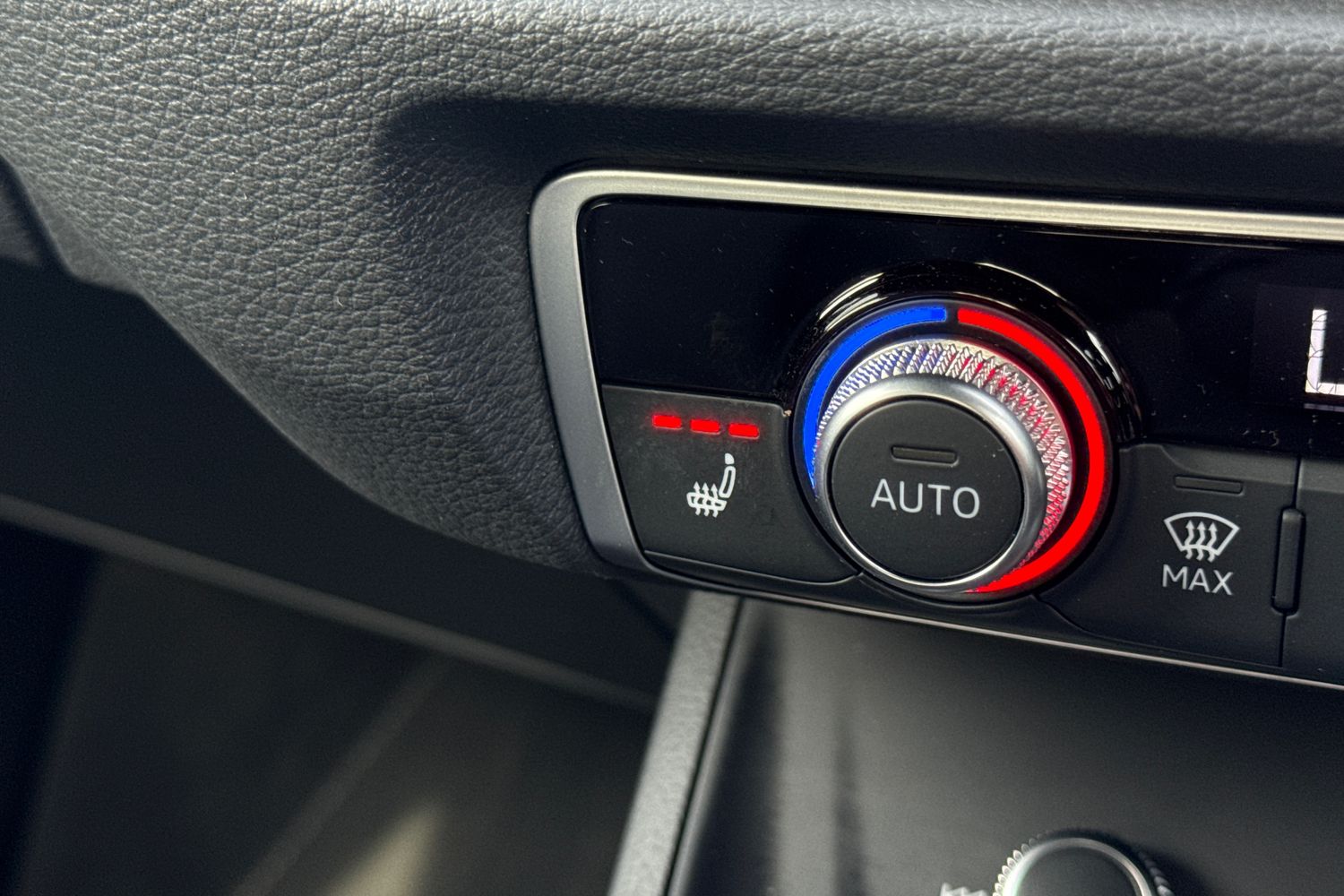 Used Audi Q3 2024 for sale - 77963322: Photo 48