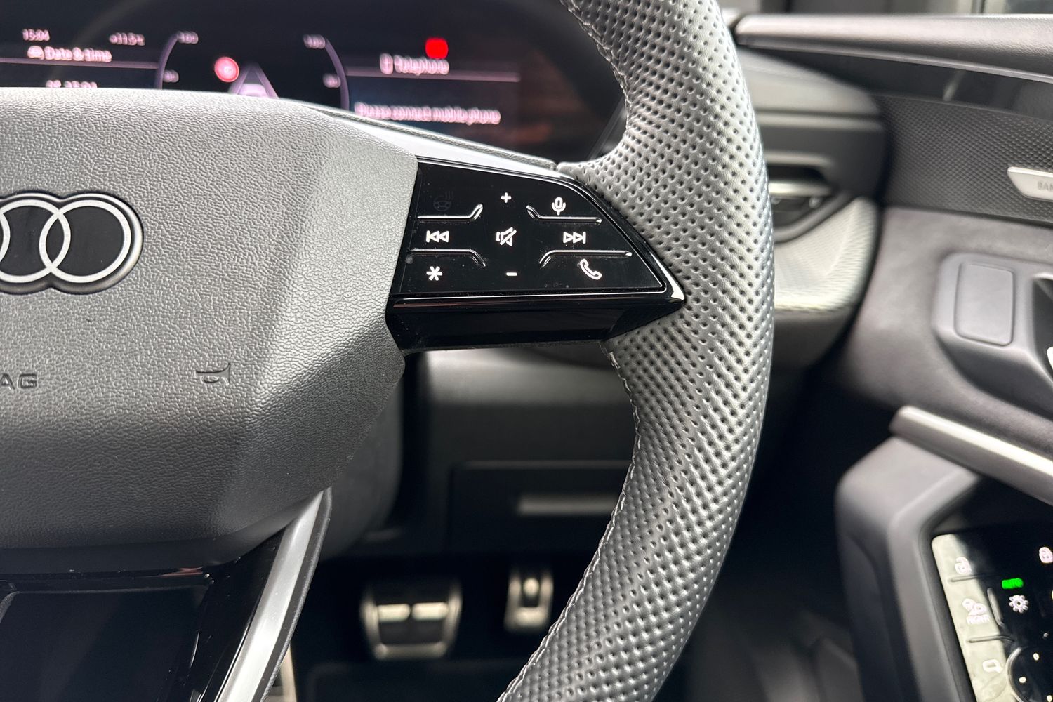 Used Audi Q5 2025 for sale - 76390864: Photo 34