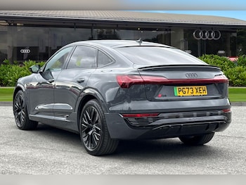 Used Audi Q8 2024 for sale - 79423761: Photo