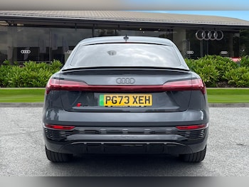 Used Audi Q8 2024 for sale - 79423761: Photo