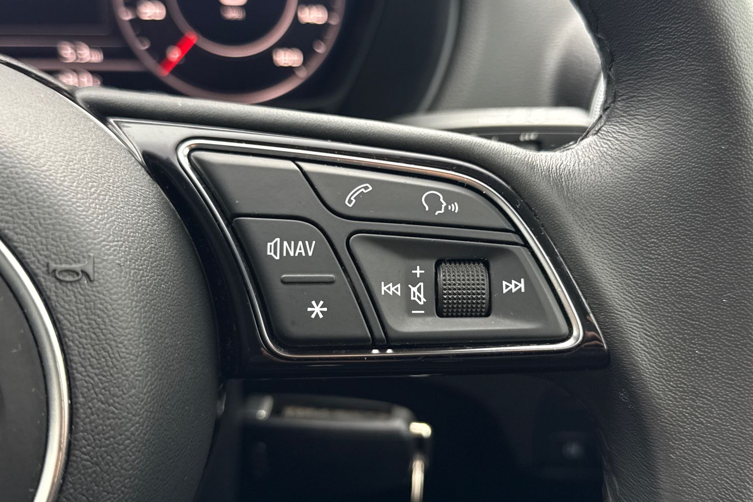 Used Audi Q2 2024 for sale - 77829551: Photo 47