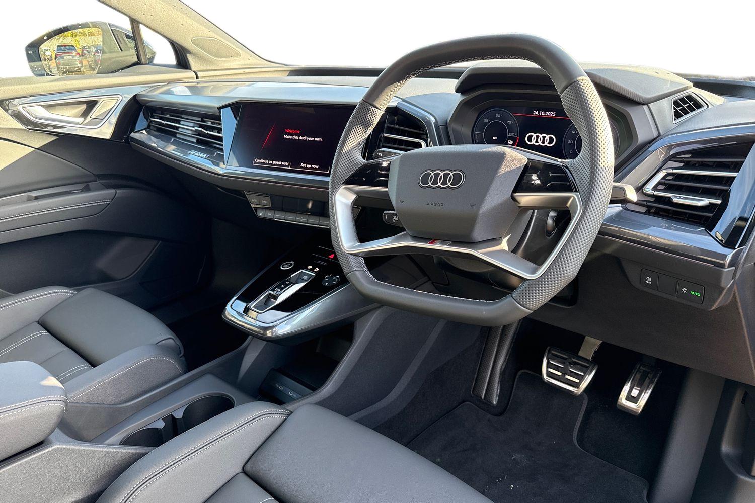 Used Audi Q4 e-tron 2025 for sale - 76320439: Photo 13