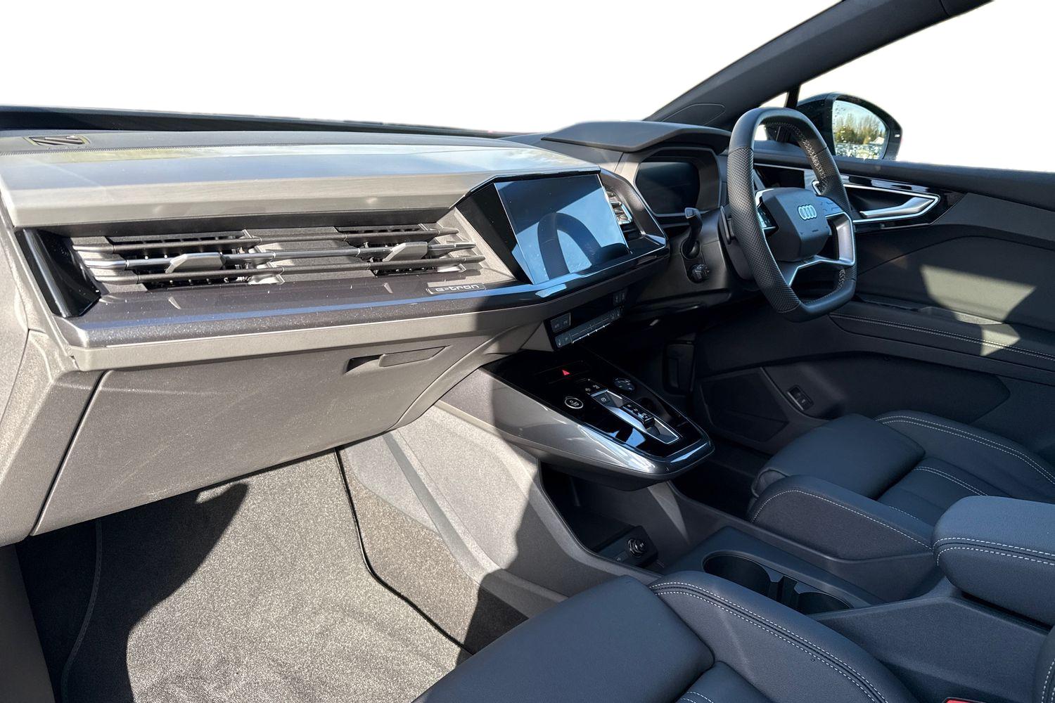 Used Audi Q4 e-tron 2025 for sale - 76320439: Photo 14
