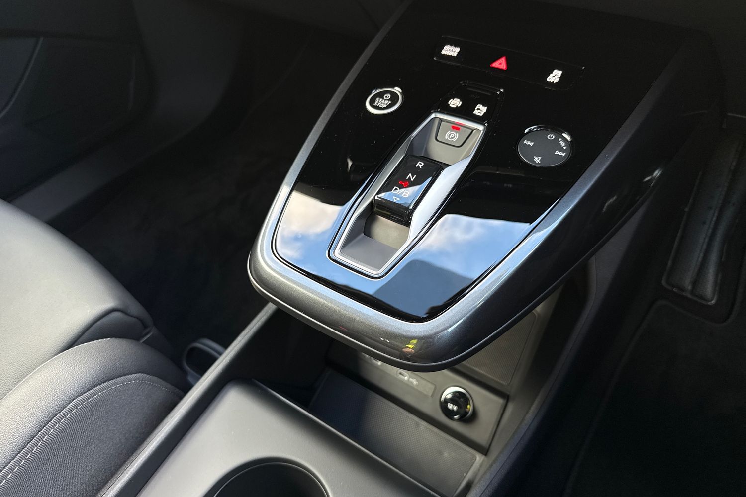 Used Audi Q4 e-tron 2025 for sale - 76320439: Photo 22