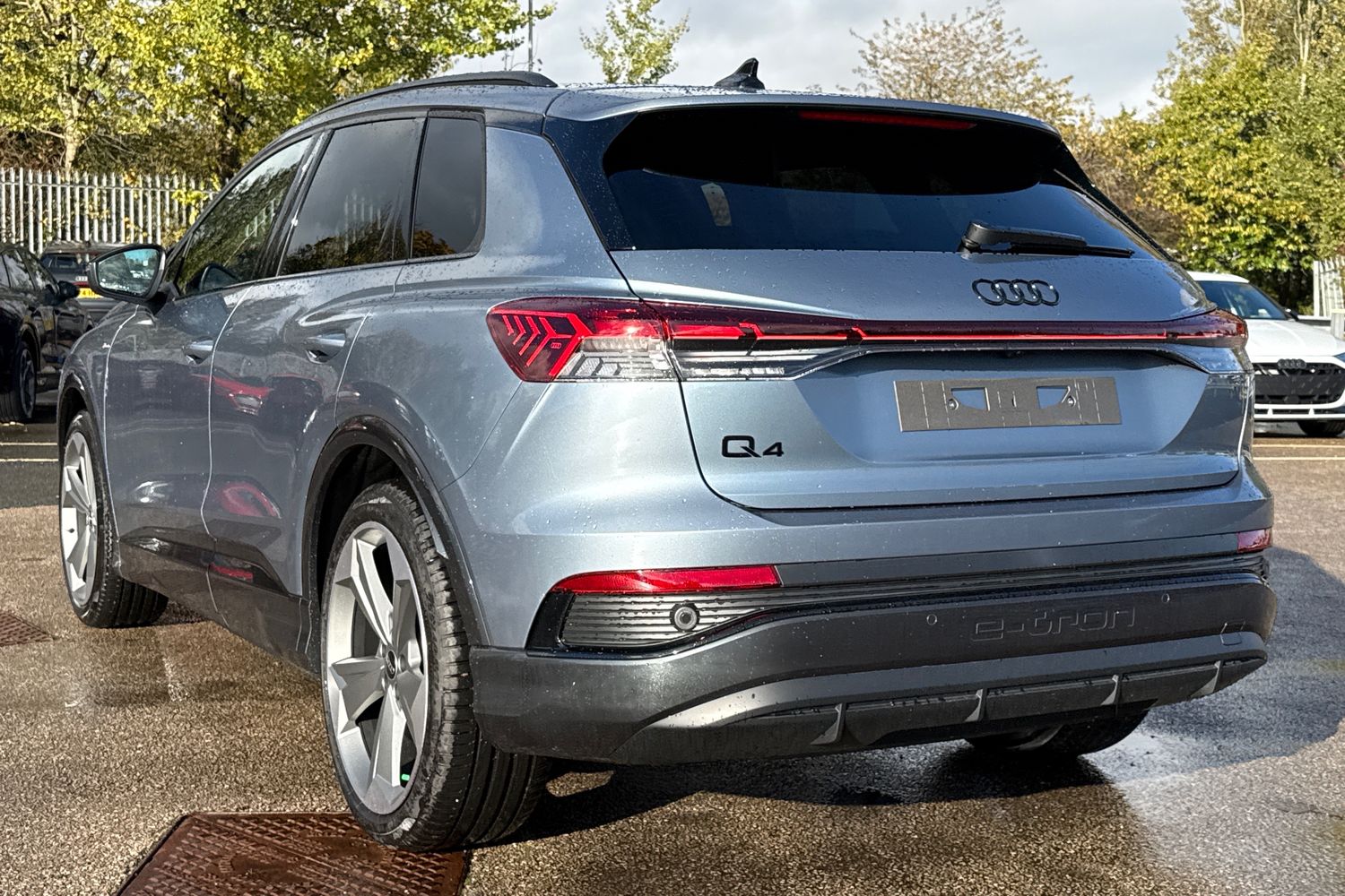 Used Audi Q4 e-tron 2025 for sale - 76320439: Photo 7