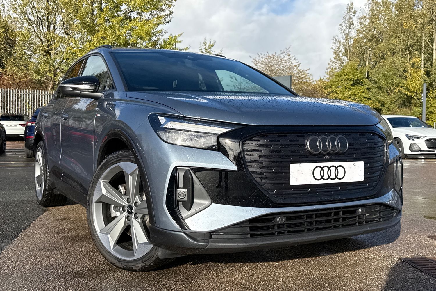 Used Audi Q4 e-tron 2025 for sale - 76320439: Photo 8