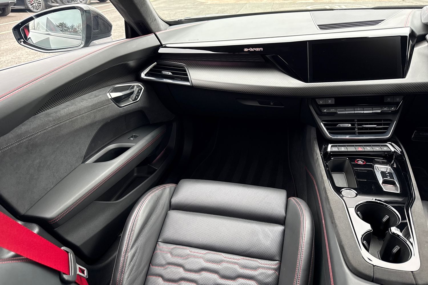 Used Audi RS e-tron GT 2023 for sale - 77615724: Photo 15