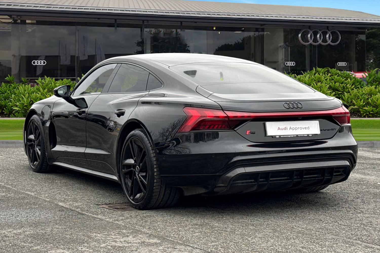 Used Audi RS e-tron GT 2023 for sale - 77615724: Photo 2