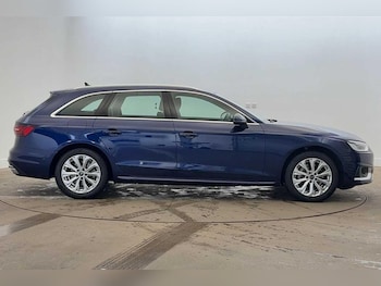 Used Audi A4 2024 for sale - 76847868: Photo