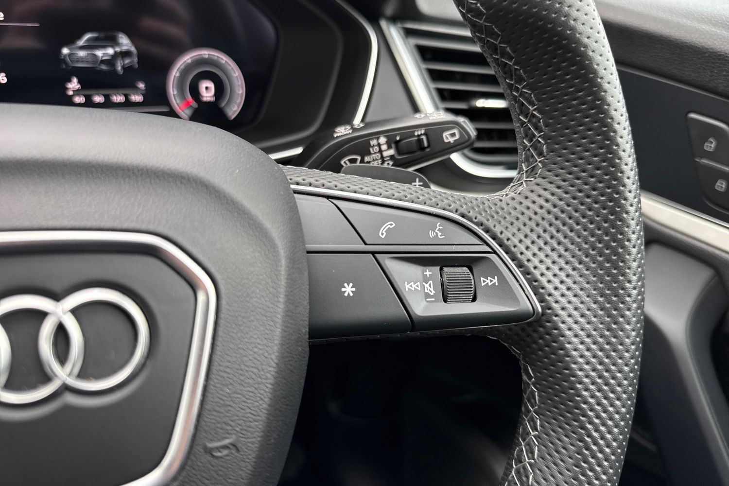 Used Audi Q5 2023 for sale - 77812486: Photo 54