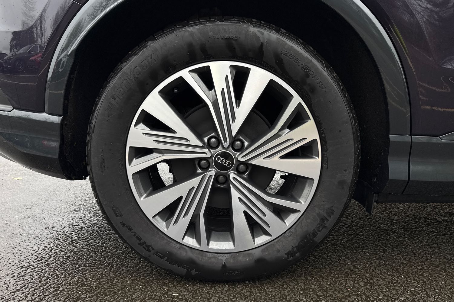 Used Audi Q4 e-tron 2025 for sale - 76558216: Photo 11