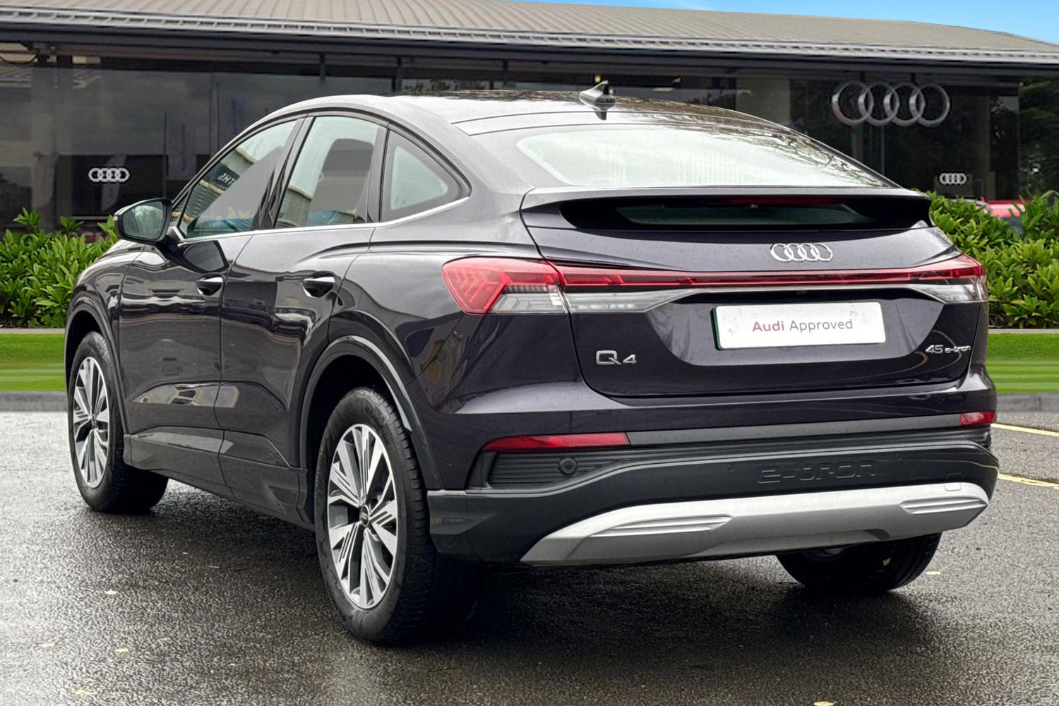 Used Audi Q4 e-tron 2025 for sale - 76558216: Photo 2