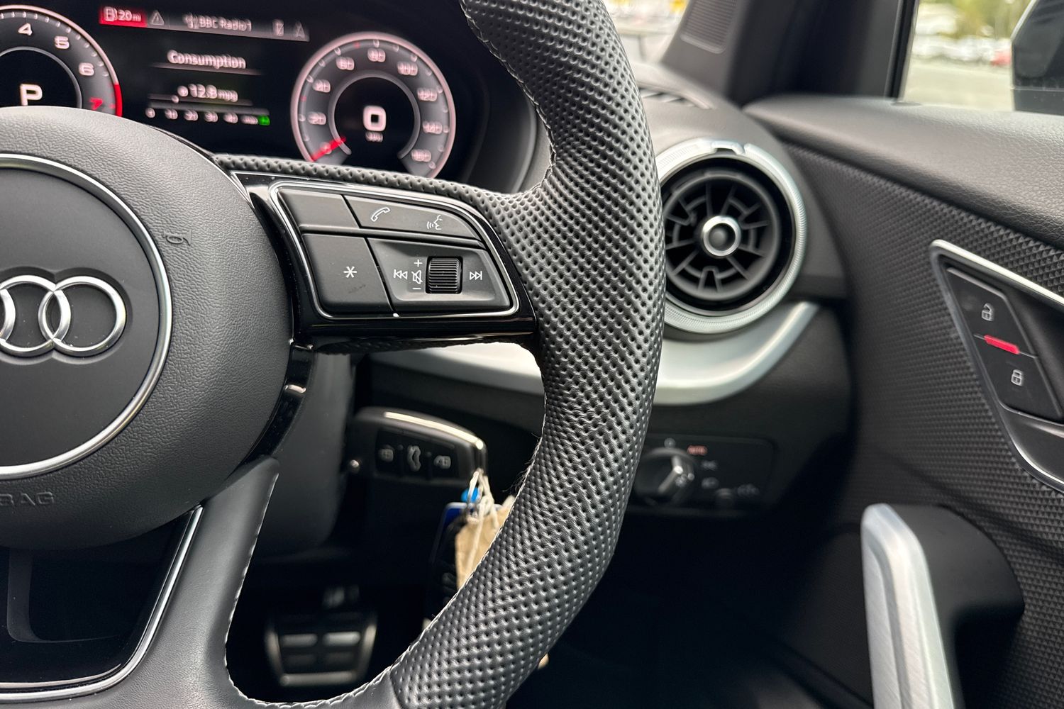 Used Audi Q2 2025 for sale - 76185998: Photo 33
