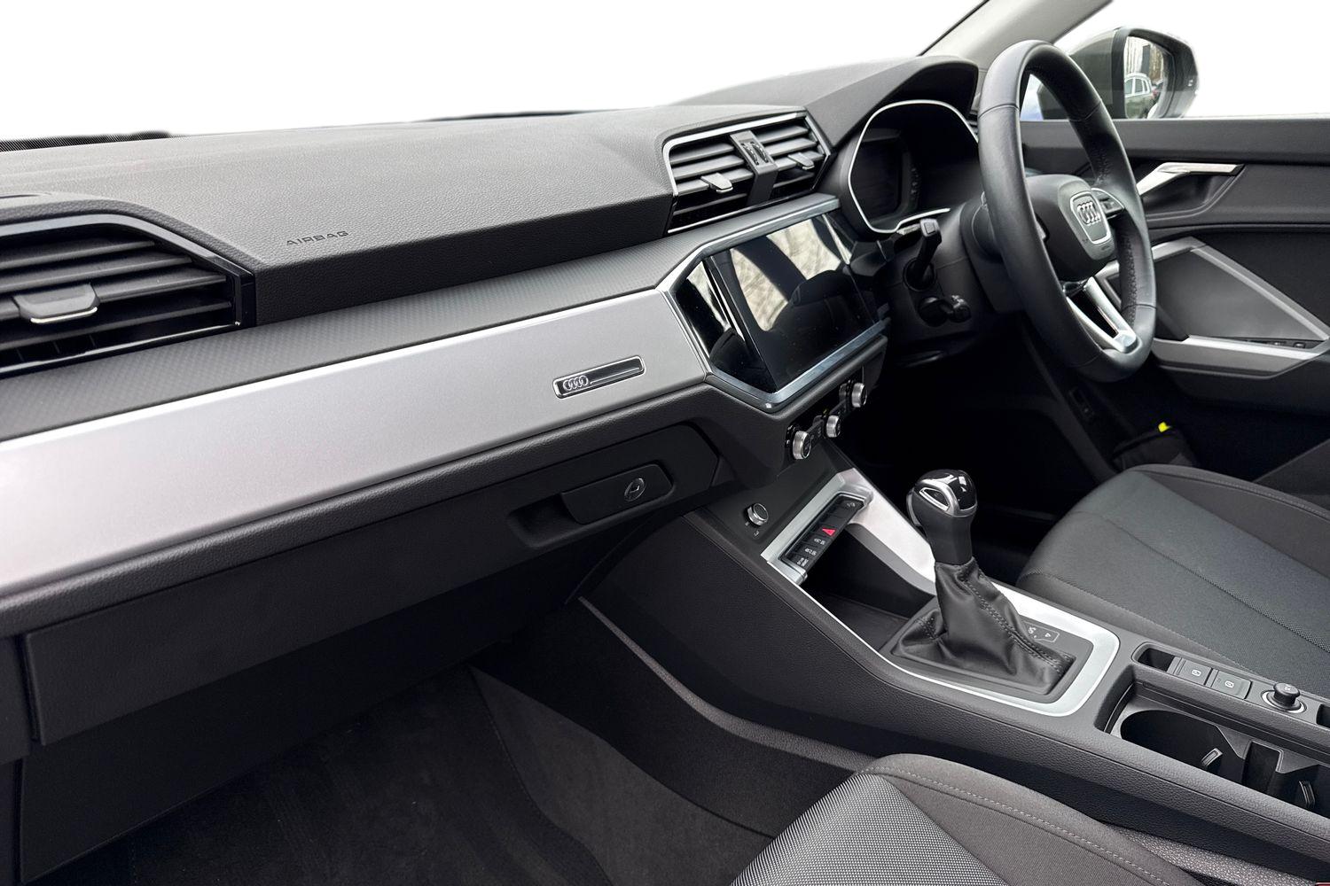 Used Audi Q3 2023 for sale - 77068759: Photo 15