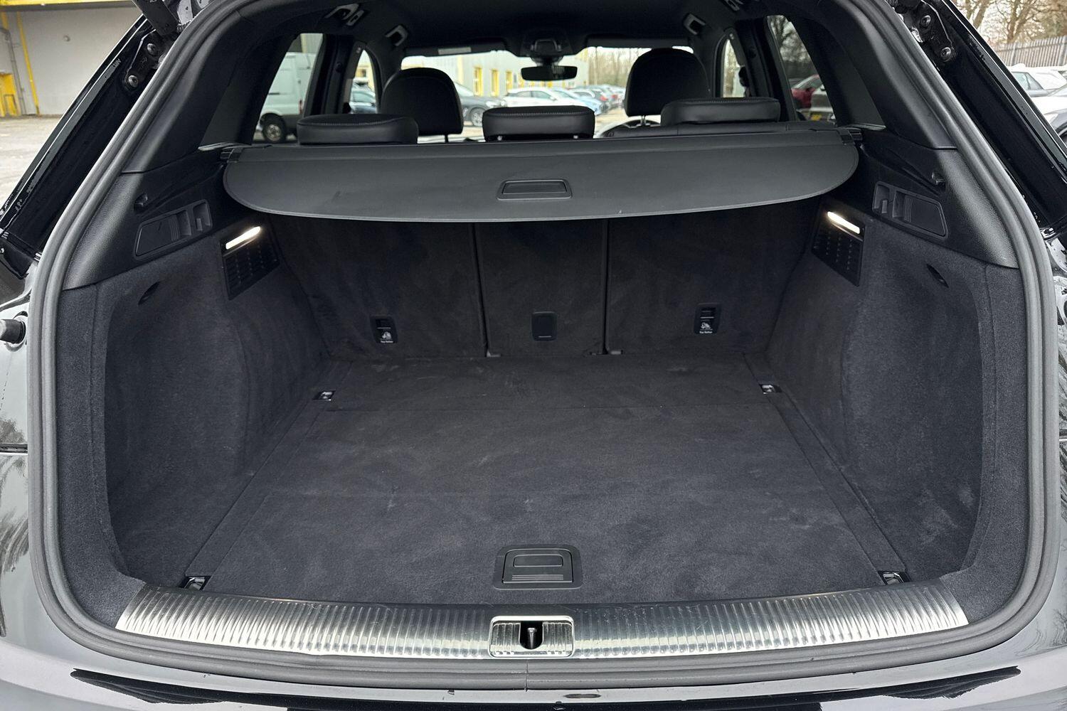 Used Audi Q5 2023 for sale - 77048387: Photo 10